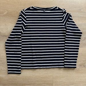 Uniqlo XS striped long sleeve T shirt top black white wide neck *flaw